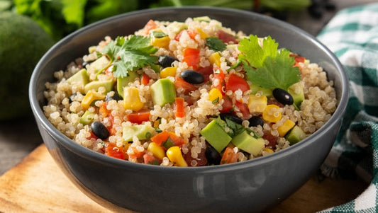 La quinoa è un power food: ecco perché merita un posto nel tuo piatto